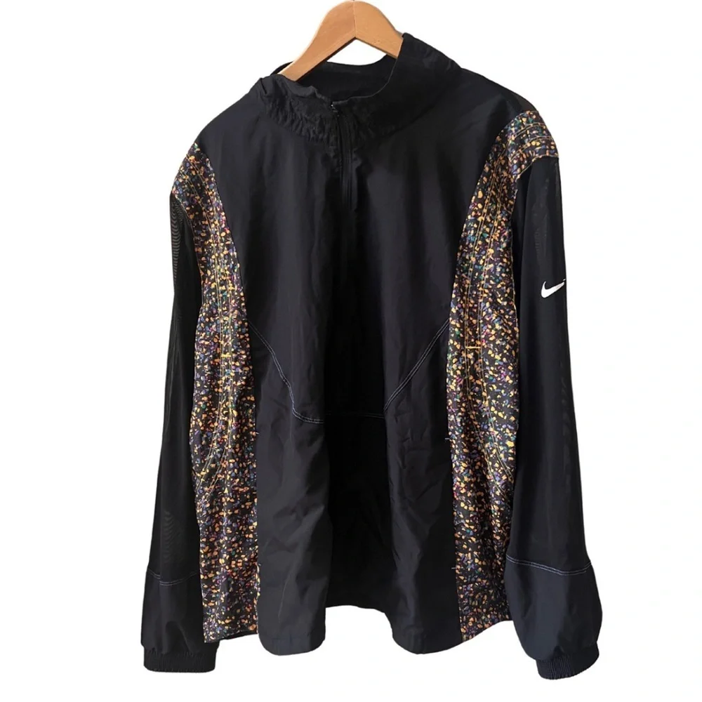 Nike Icon Clash Mesh Panel Windbreaker Running Jacket- packable garment, 3XL